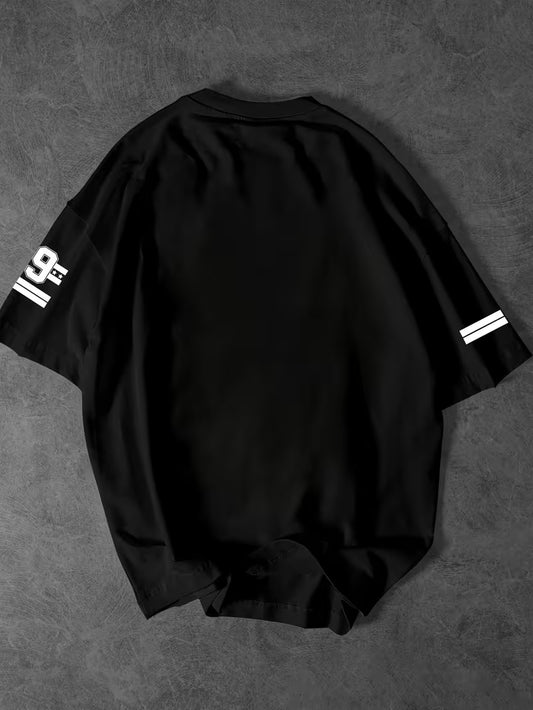 Urban Pulse Black Oversized Graphic Tee – "Chicago 99" Streetwear Drop-Shoulder T-Shirt