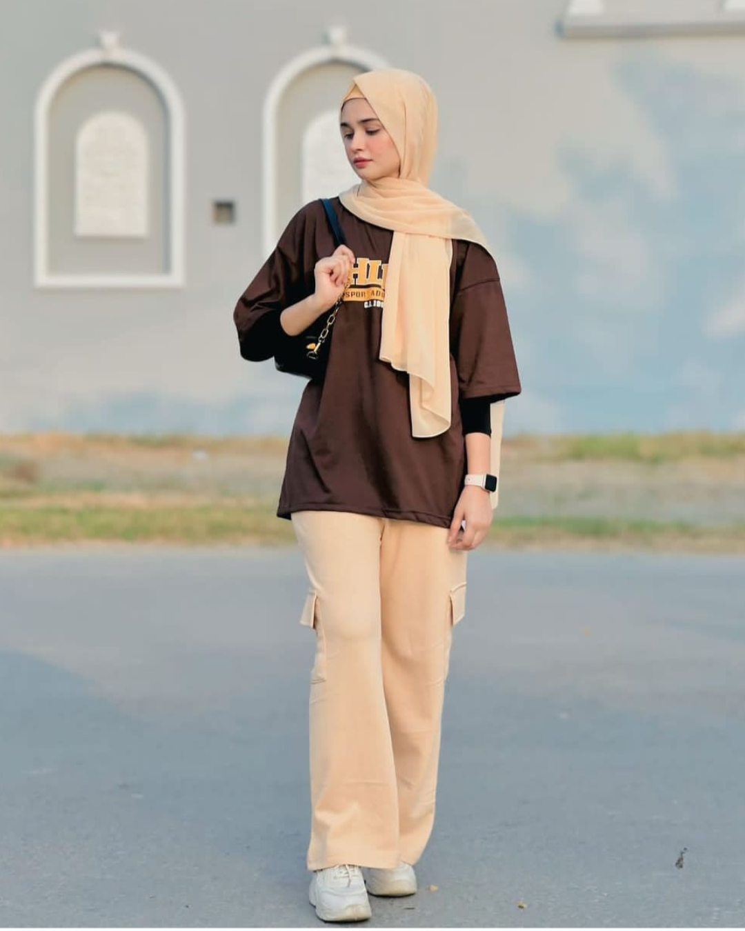 Beige Wide Leg Cargo Trouser With Brown Drop Shoulder Oversized Customized Printed T-shirt