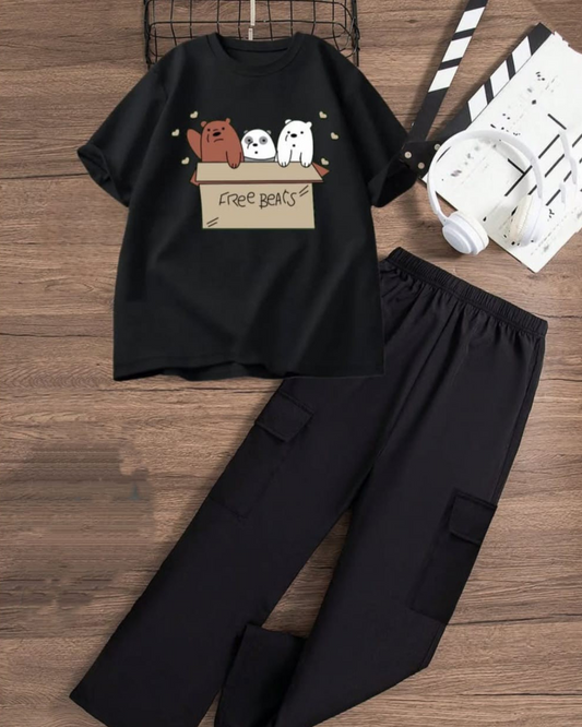 Drop Shoulder Oversized T-shirt With Black Wide Leg Cargo Trouser