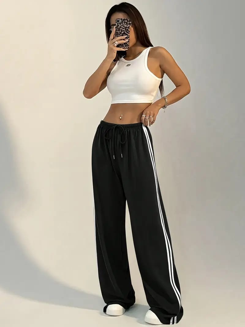 Pack of 2 – White Bow Tie Lounge Trouser & Black Side Stripes Wide Leg Jogger