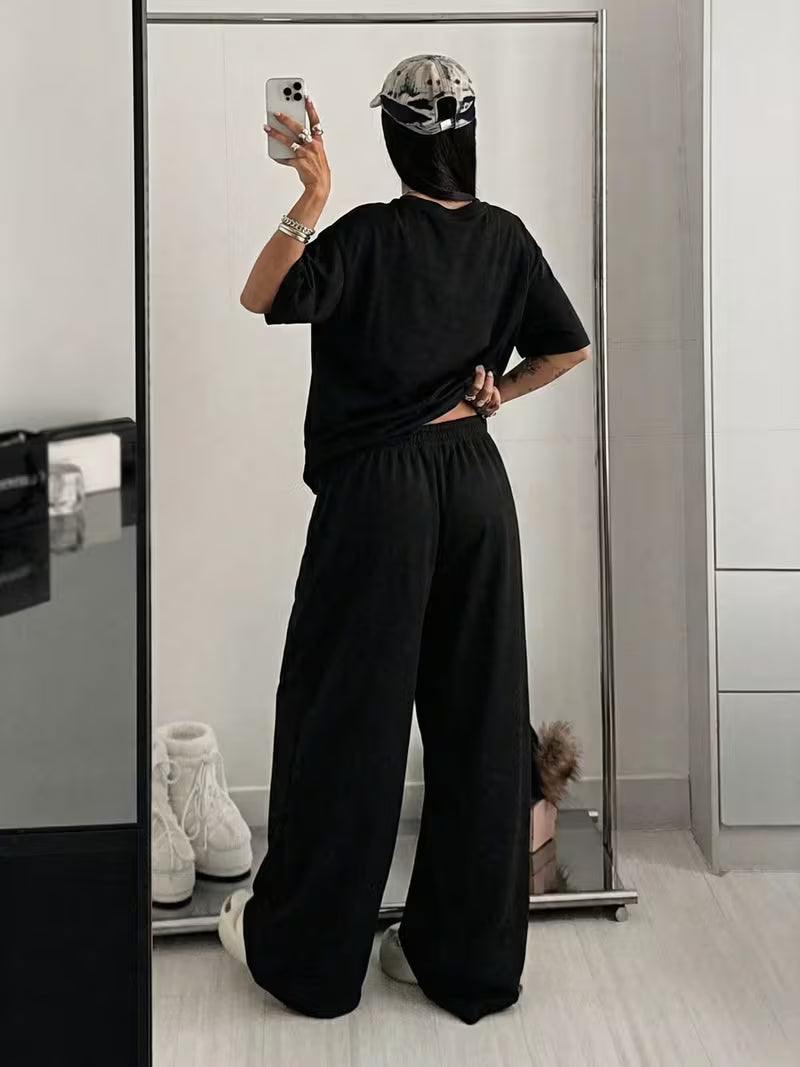 Street Mode 07 – Oversized Black Coord Set