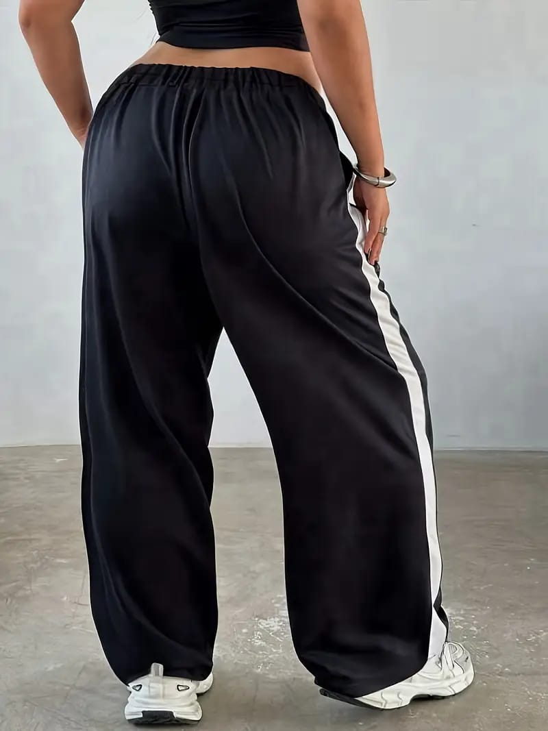 Black Baggy Wide-Leg Pants with White Side Stripes – Sporty Street Vibes